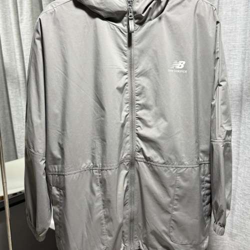 男裝 New Balance 有帽風褸 Size L  95% new  樂富交收