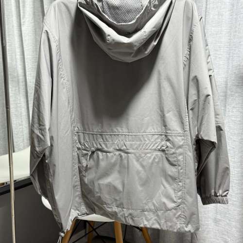 男裝 New Balance 有帽風褸 Size L  95% new  樂富交收