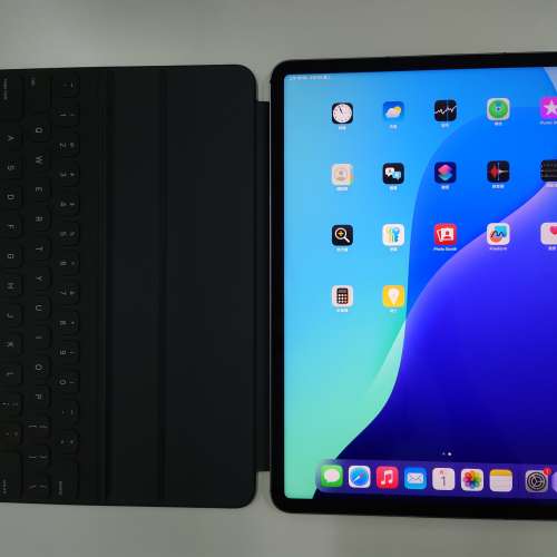 Apple iPad pro gen5 12.9' wifi+5G(*2TB*)連pencil 2及Smart Keyboard Folio(全套9...