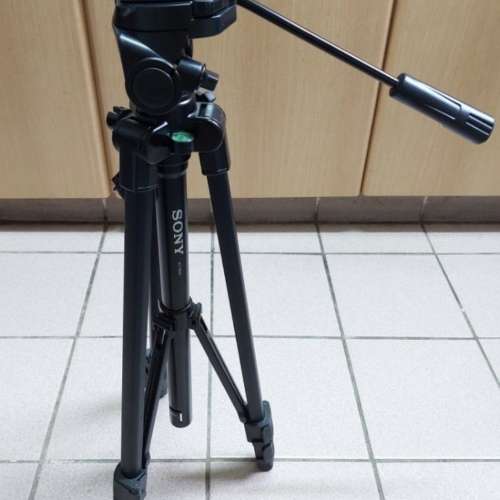 Sony Aluminum Tripod VCT-R640