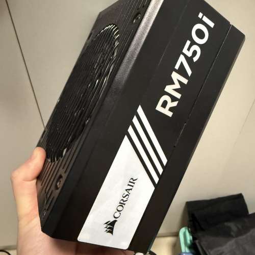 Corsair RM750i 火牛