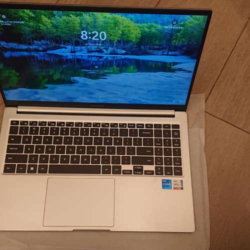 Samsung book3 13代i5