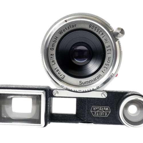 Ernst Leitz GmbH Wetzlar Summaron 35mm f3.5 Lens w/ viewfinder