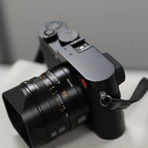 Leica Q2
