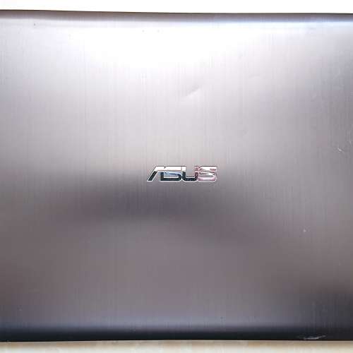 Asus A501U/ 15.6”LED/i7-6500U 2.50GHz/ 8GB DDR4 / 240GB SATA-II SSD / 80% Ne...