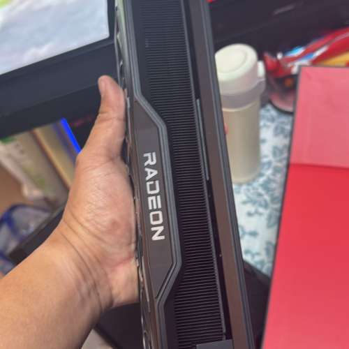 Ati 6950xt 過保養有盒全新一樣