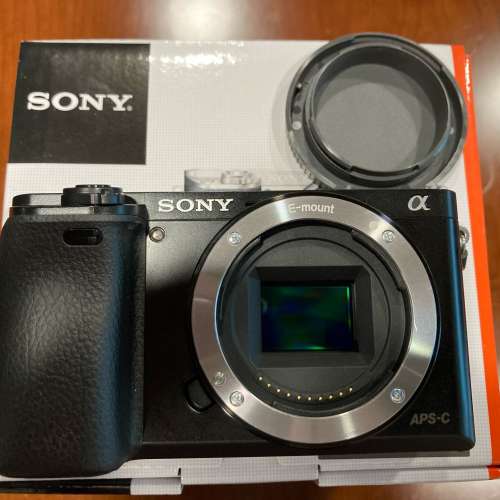 Sony A6000