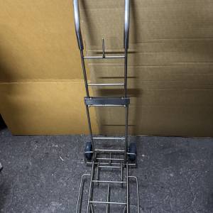 實心不鏽鋼枝搬運手拉車，可摺埋載貨盤，打開100×48× 32cm，九成新，100 ％全正常