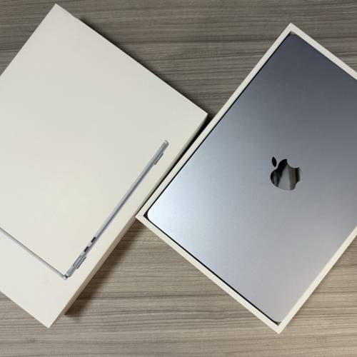 99%新港行高配天藍色13吋M4 Macbook Air 512ssd 24g ram 3月中購入仲可以加applecare