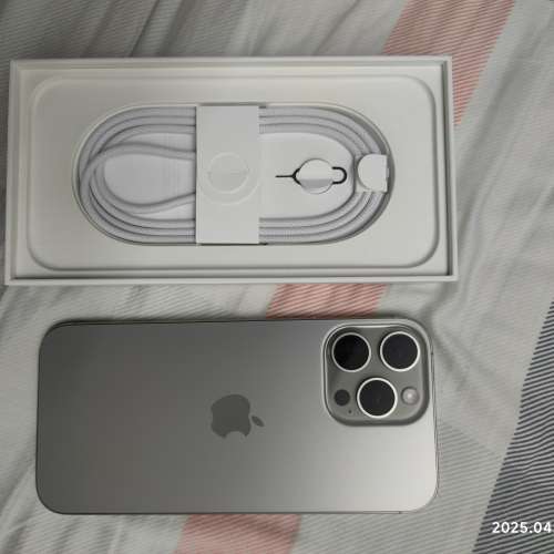 iPhone 16 pro max 256GB 行貨 鈦金屬色