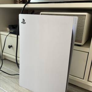 ps5 光碟版連一個手掣