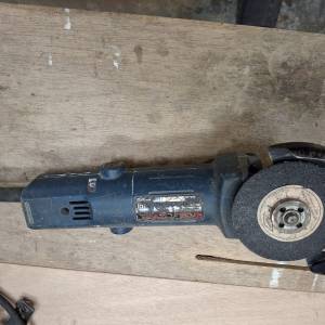 Ryobi  角磨機