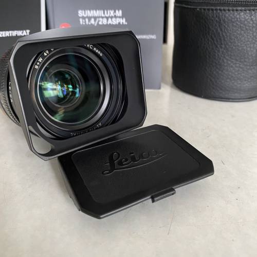 Leica Summilux-M 28mm f/1.4 asph