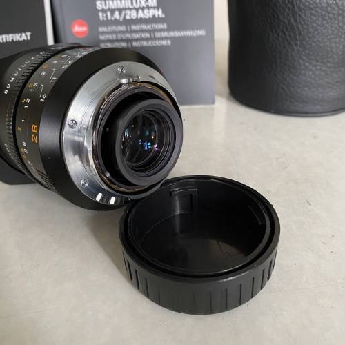 Leica Summilux-M 28mm f/1.4 asph