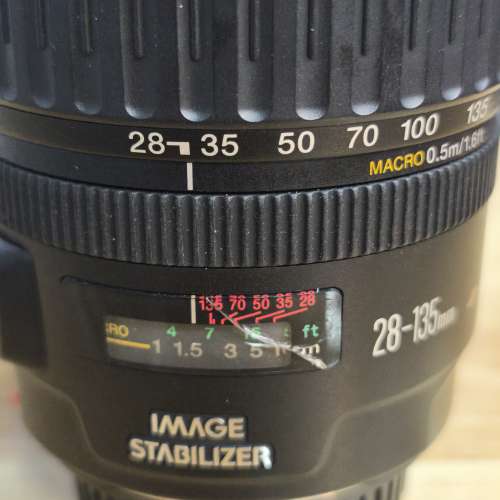 Canon 28-135 f3.5-5.6 IS USM 防震變焦鏡頭