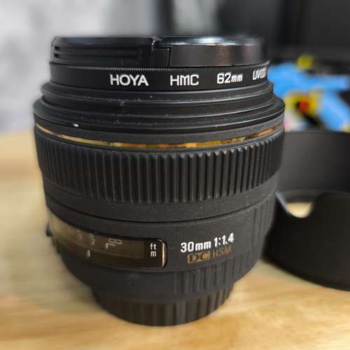 Sigma 30mm F1.4 EX DC HSM canon