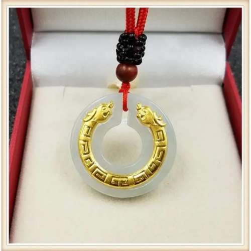 金鑲玉吊墜，9999新，帶精美禮盒