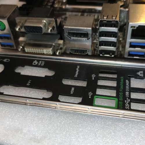 四代 ITX 主版 ASUS Z97I-PLUS (正版Window10Pro) WiFi藍芽 Socket 1150