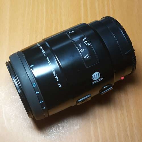 Minolta AF 100mm F2.8 macro