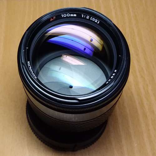 Minolta AF 100mm F2