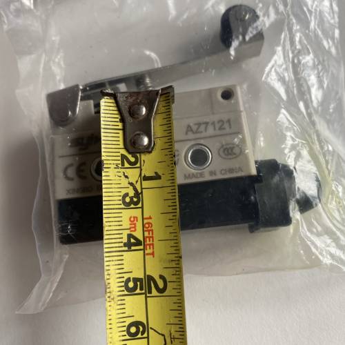 正品銀鐲點行程限位微動開關 AZ-7121