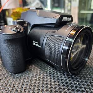 Nikon P950 24-2000mm