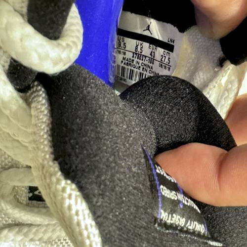 [95% NEW] Air Jordan 11 Concord 2018