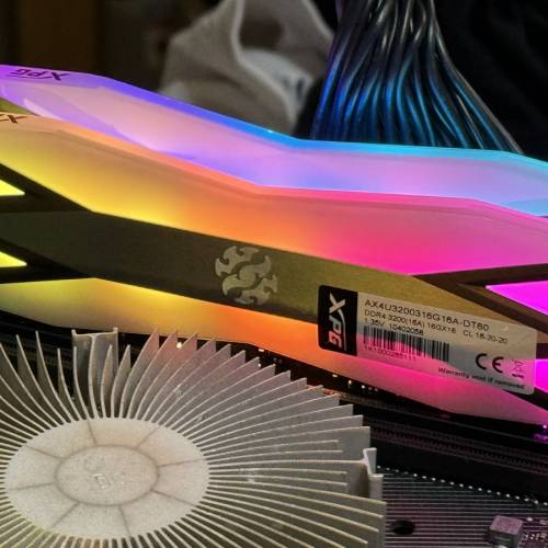 ROG STRIX Z490-H GAMING + XPG SPECTRIX D60G 32g 3200