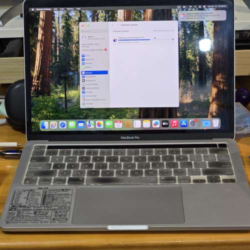 MacBook Pro 13吋 Apple M1 Chip 8-Core CPU, 8-Core GPU, 512GB 銀色