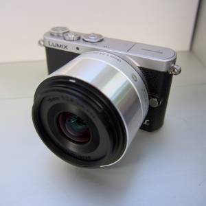 Panasonic GM1 + Sigma 19mm F2.8