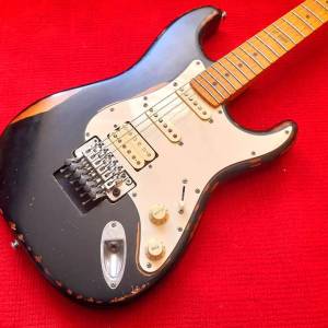 ESP LTD ST-203FR Distressed Black 電結他