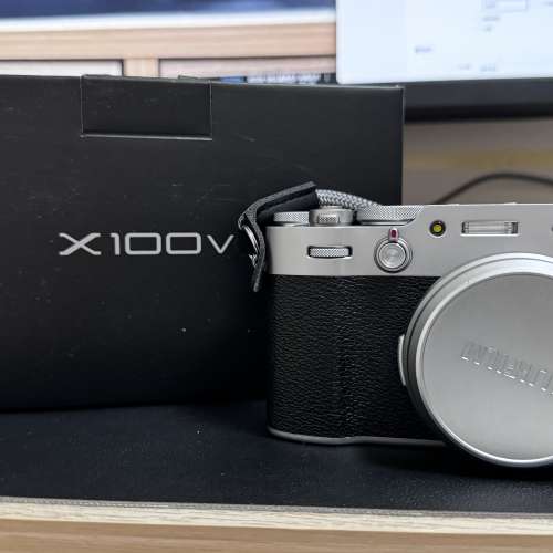 Fujifilm X100V 銀色