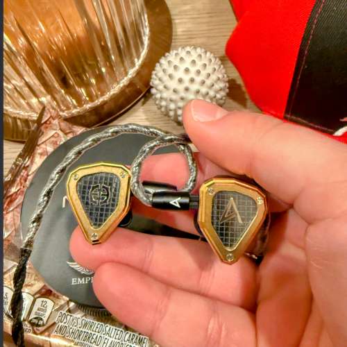 Astell&Kern x Empire Ears Novus