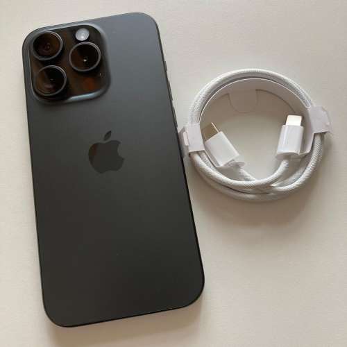 充電23次 iPhone 15 pro 1tb eSim+實體sim 黑色 無鎖 原裝無拆 一年 AppleCare wha...