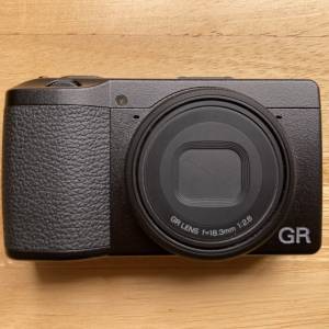 Ricoh GR III HDF