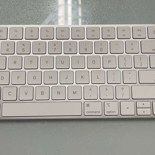 95%新 少用 Apple Magic Keyboard and mouse (第二代）