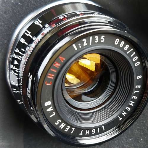 Light lens lab 周八枚 35mm F2 限量亮黑漆版