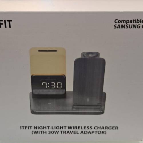 ITFIT 三合一無線充電器連LED鬧鐘