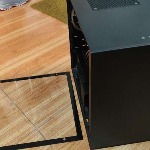 NZXT Mini-ITX Case H200i 鋼化玻璃