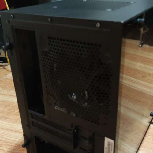 NZXT Mini-ITX Case H200i 鋼化玻璃
