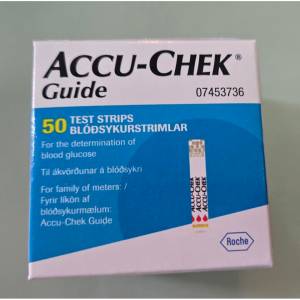 Accu chek guide 測試紙