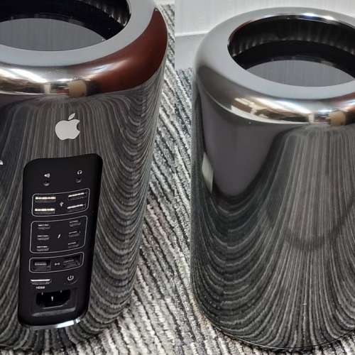 Mac Pro (Late 2013)