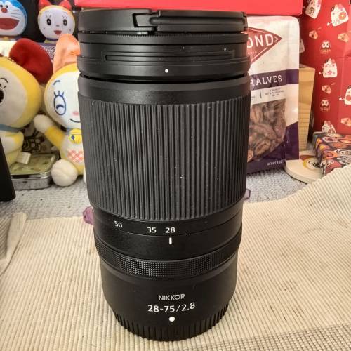 nikon 28 75