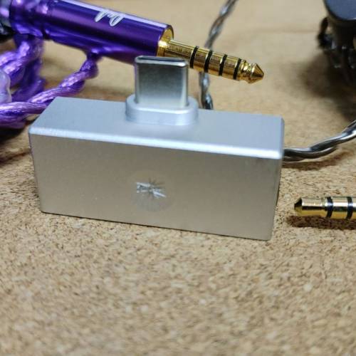 Kiwi Ears 輕量組合 Melody + Cadenza + usb dac + QOA 升级線
