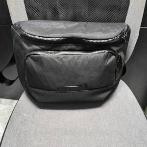 ALPAKA Bravo Sling Max V2
防水防盜斜挎包 10L