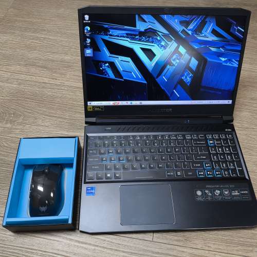 acer predator helios 300. i7-10750h 16g ram .512ssd+1000gb hd.rtx2060.附mouse.