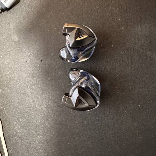 Campfire Audio × Alessandro Cortini Clara｜克拉 聯名耳機 - 水晶版