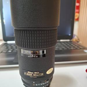 Nikon ED AF NIKKOR 180mm 1:2.8