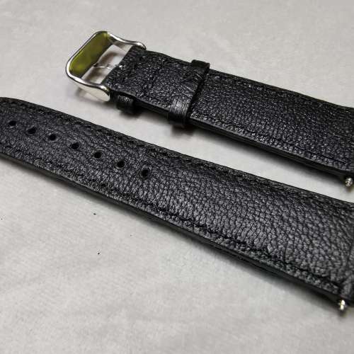 鴕鳥皮黑色有孔紋手工錶帶-扣位22mm