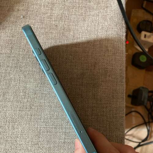 iPhone 16 128gb  美版 淨機 新淨 (抵用之選!)